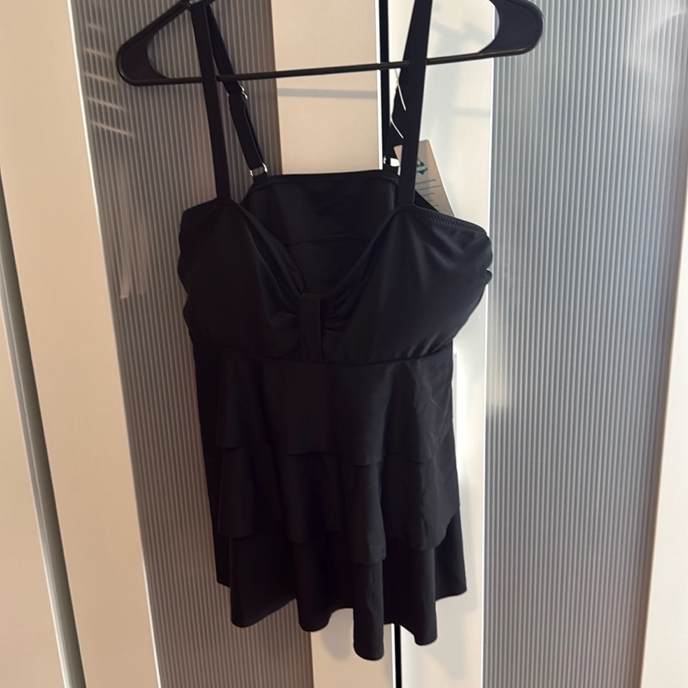 NWT Beachsissi swim top